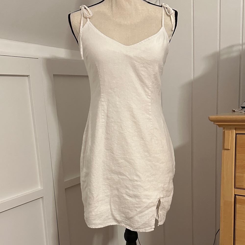 Abercrombie & Fitch White V-Neck Dress with Ties